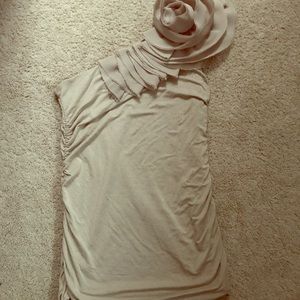 One shoulder beige dress shirt